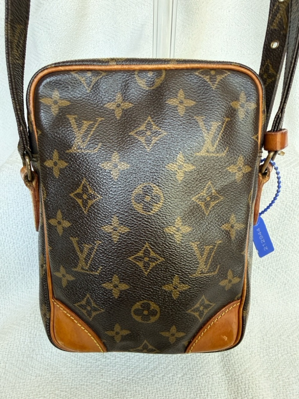 Louis Vuitton Monogram Canvas Messenger Bag in Brown and Tan - Picture 10 of 16